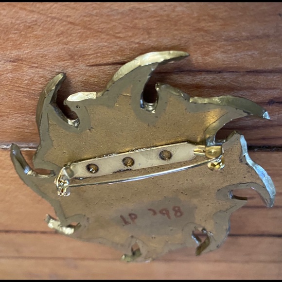 Brooch - Picture 3 of 3